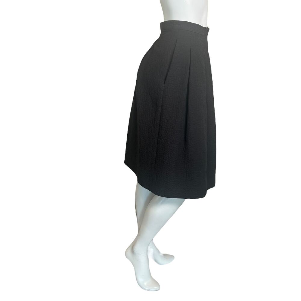 H&M | Women's Black Textured Fit and Flare Midi Skirt | Size: 4 - Picture 2 of 5